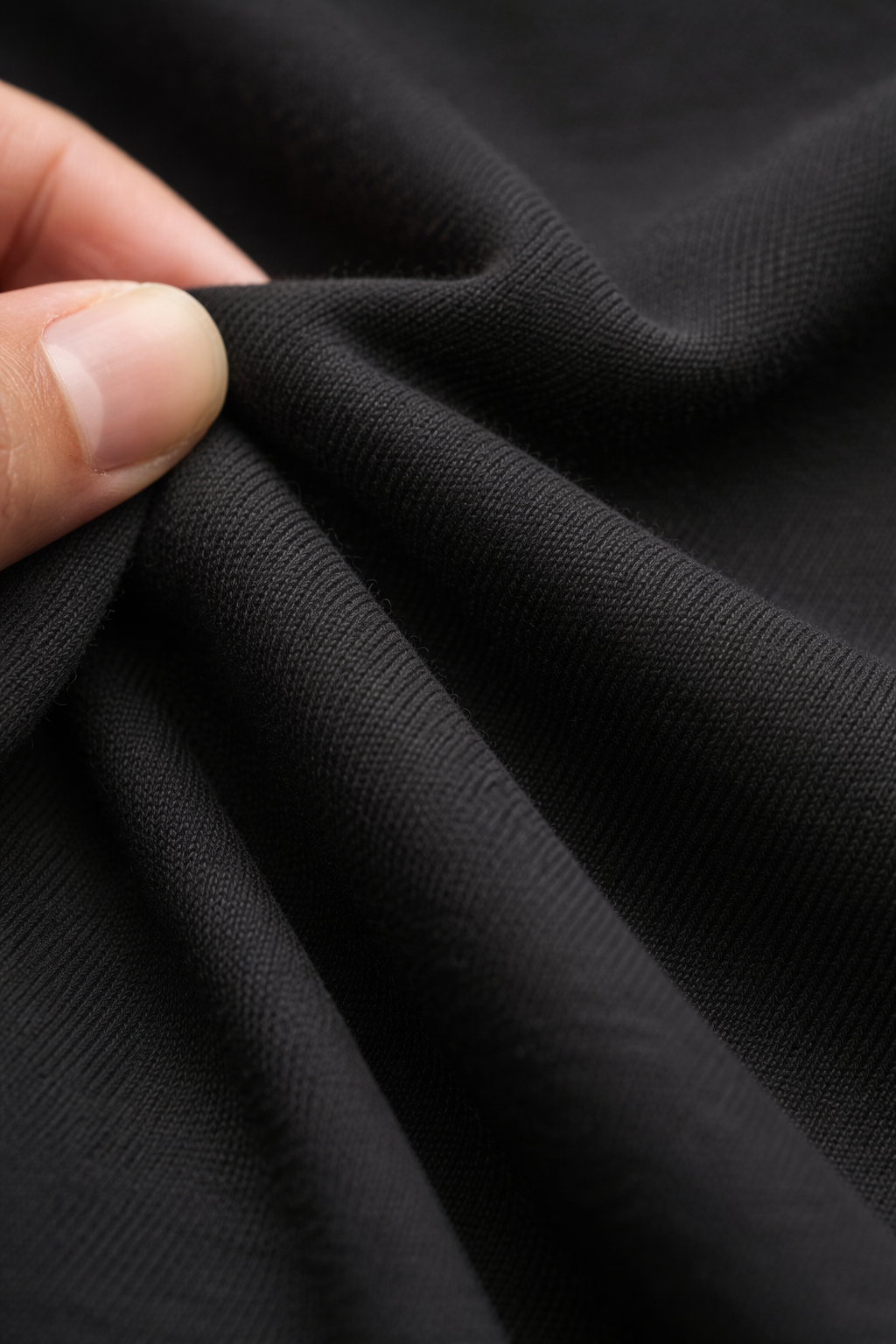 Vasthr Essential Black Oversized T-Shirt – Core Streetwear Edition