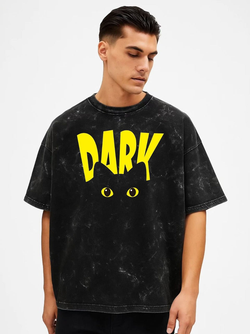 Vasthr “DARK” Oversized T-Shirt – Bold Streetwear Vibes