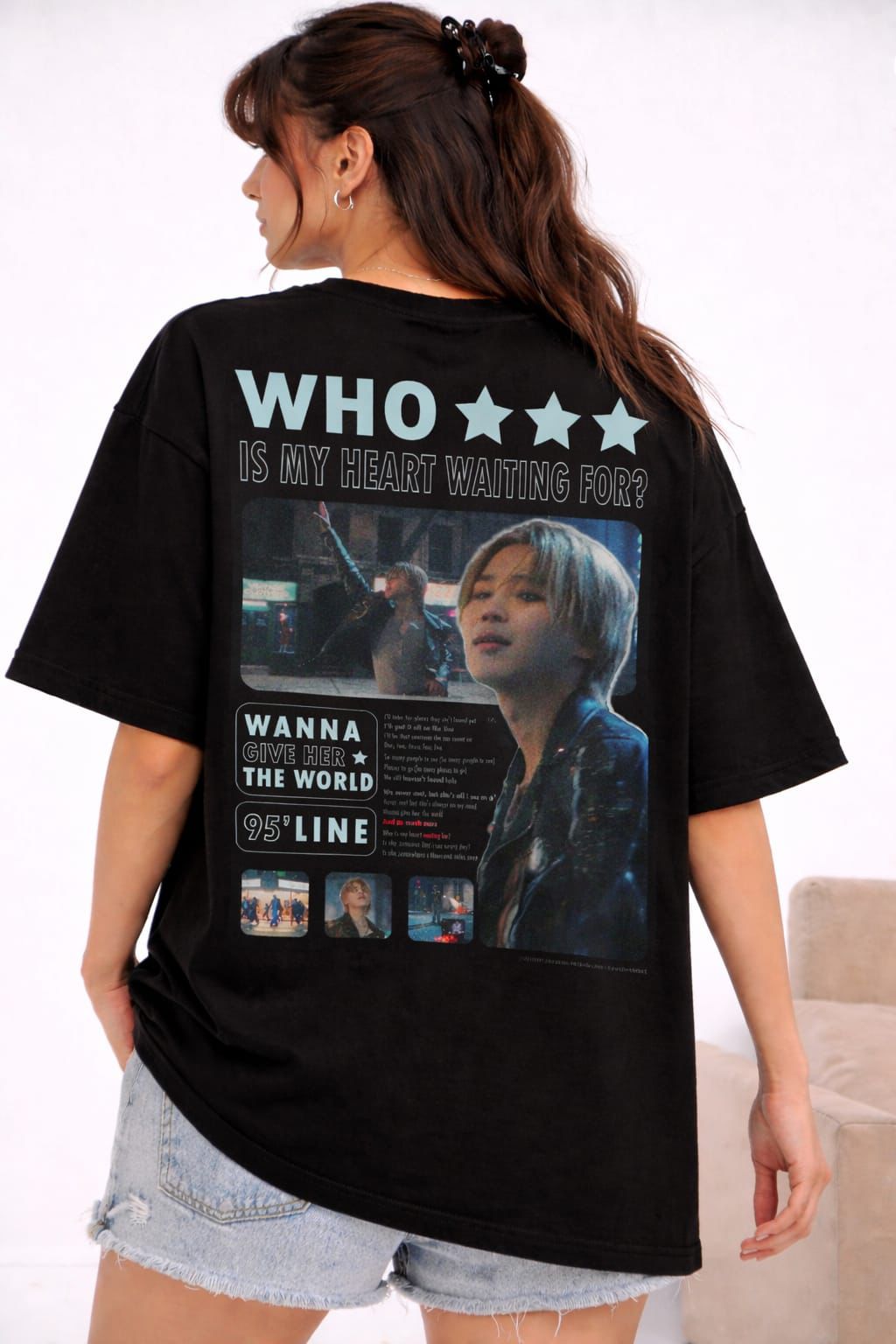 Who Is My Heart Waiting For? - Oversized T-Shirt – Black Edition by Vasthr