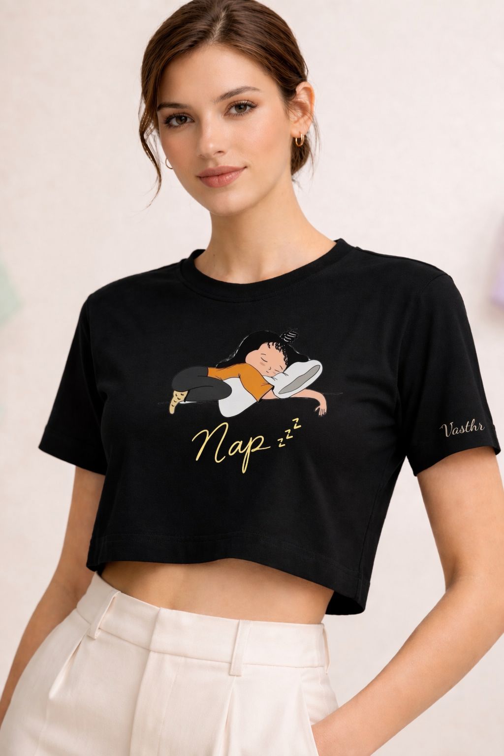 Vasthr “Nap” Cropped T-Shirt – Black