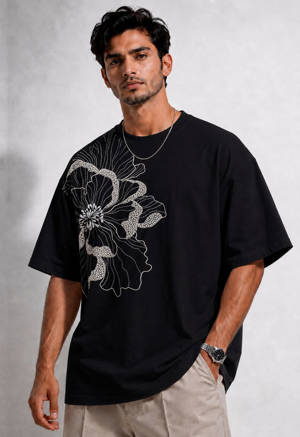 Vasthr “FLORAL ELEGANCE” Oversized T-Shirt (Black)